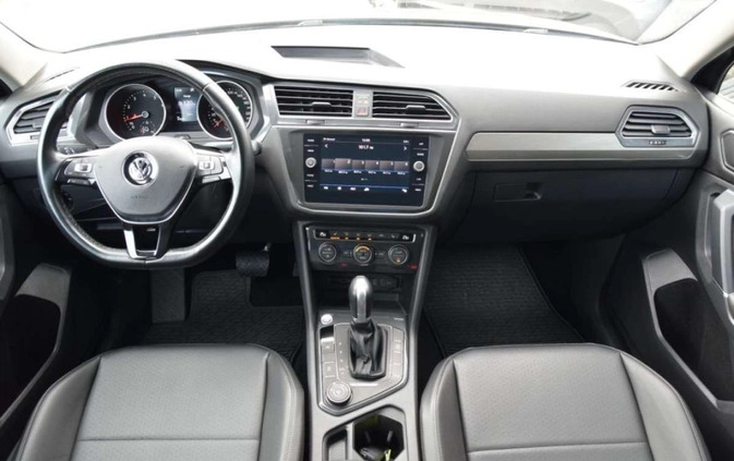 Volkswagen Tiguan Allspace cena 89000 przebieg: 48000, rok produkcji 2018 z Pisz małe 436